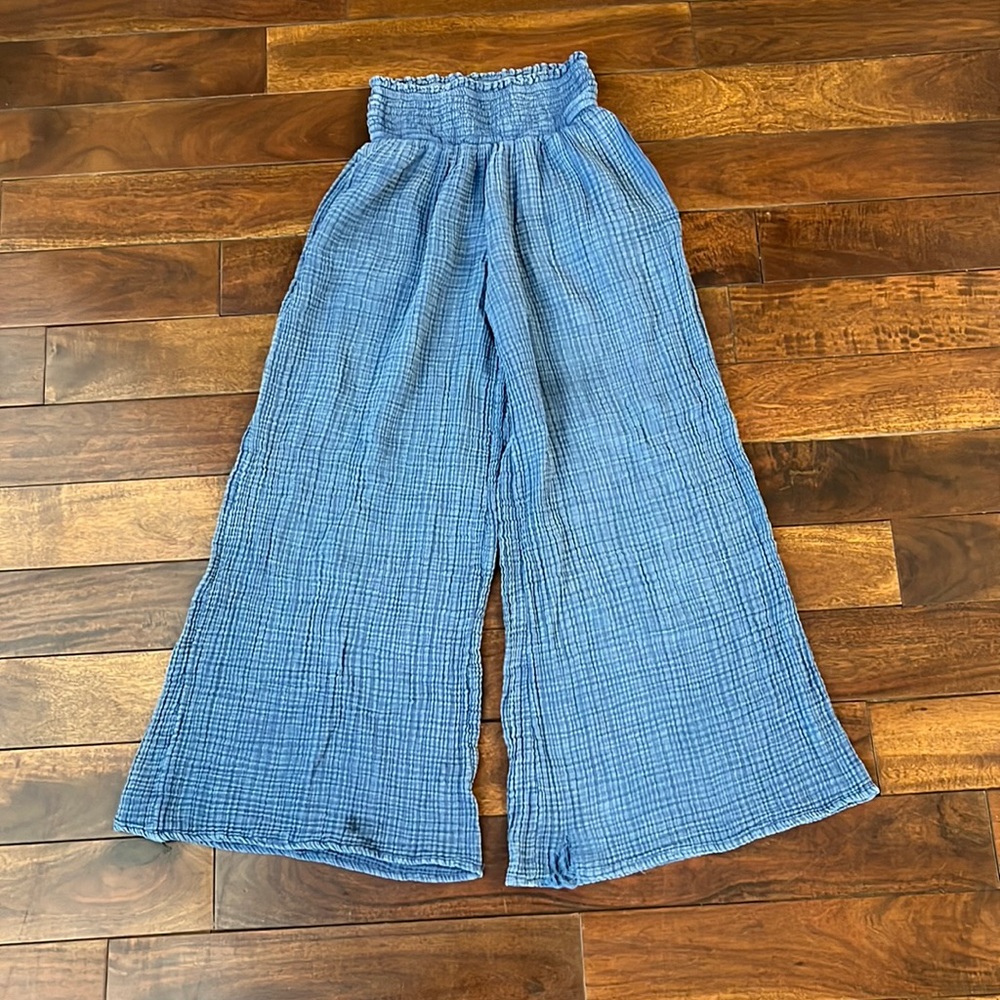 Anthropologie flowy pants